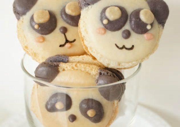 Panda Macarons